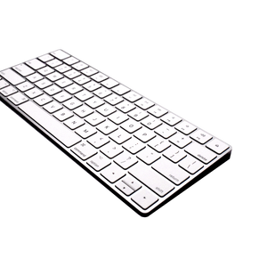 右斜めから写したAppleJapan アップルジャパン Magic Keyboard